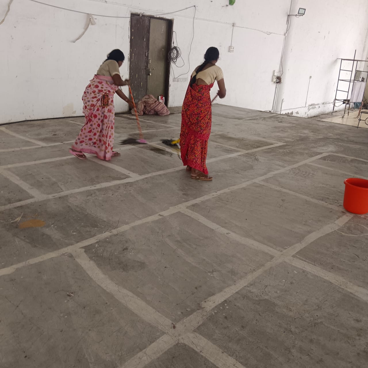 Cleaning service work